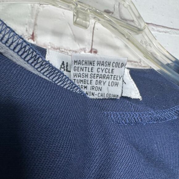 Vintage Alfred Dunner Wms Large Navy Cream SS Embroidered Floral Faux Vest Top - Picture 4 of 11